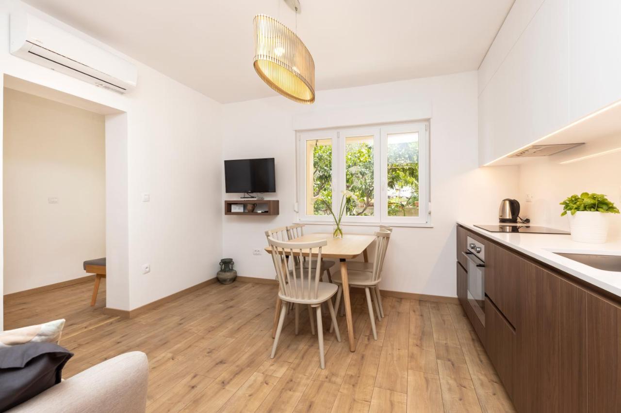 Boutique Apartment มาลีโลชินจ์ ภายนอก รูปภาพ