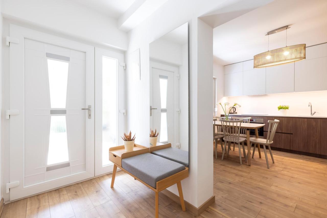 Boutique Apartment มาลีโลชินจ์ ภายนอก รูปภาพ