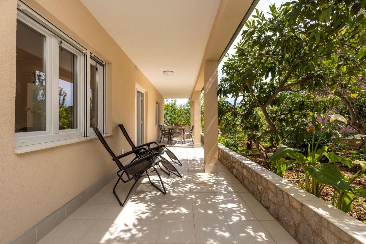Boutique Apartment มาลีโลชินจ์ ภายนอก รูปภาพ