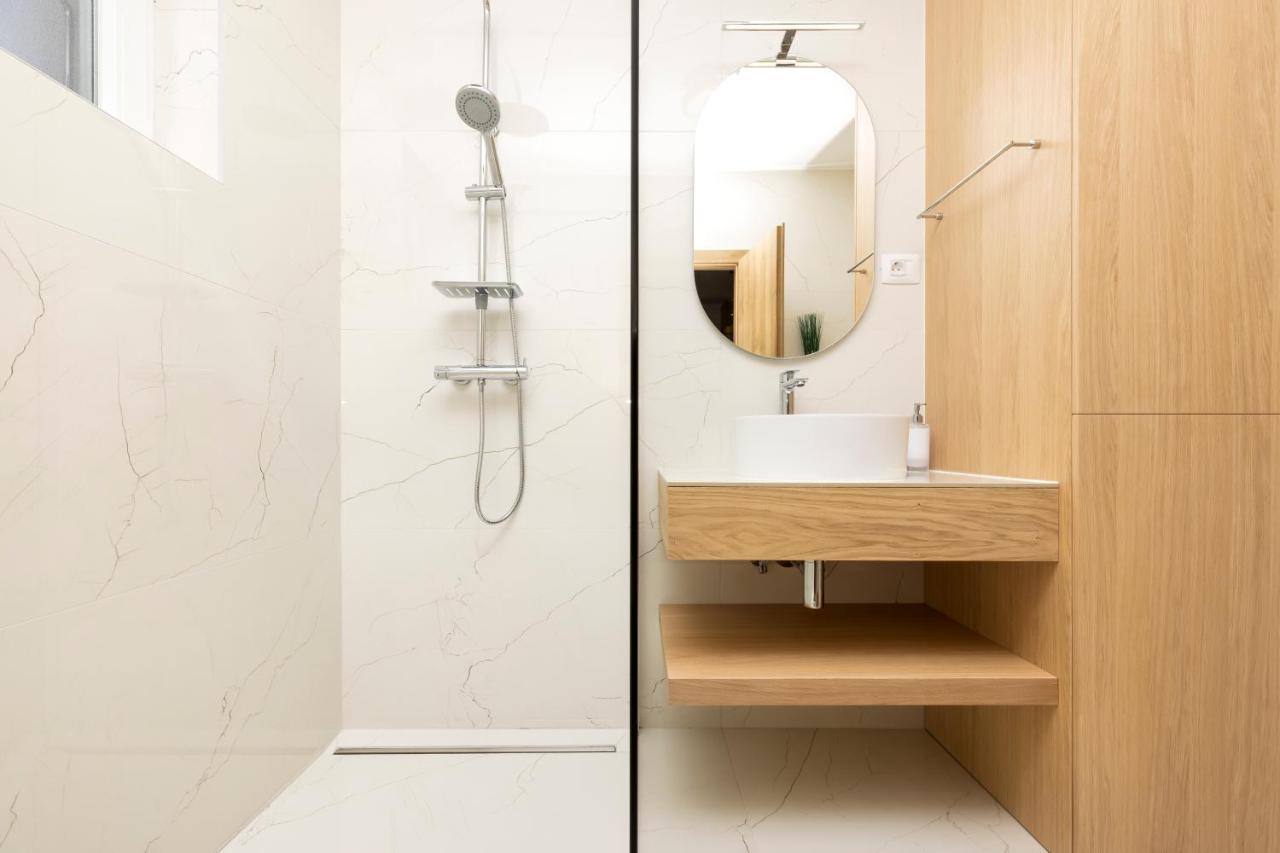 Boutique Apartment มาลีโลชินจ์ ภายนอก รูปภาพ